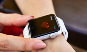 Read more about the article How to Track Treadmill Walk on Apple Watch​