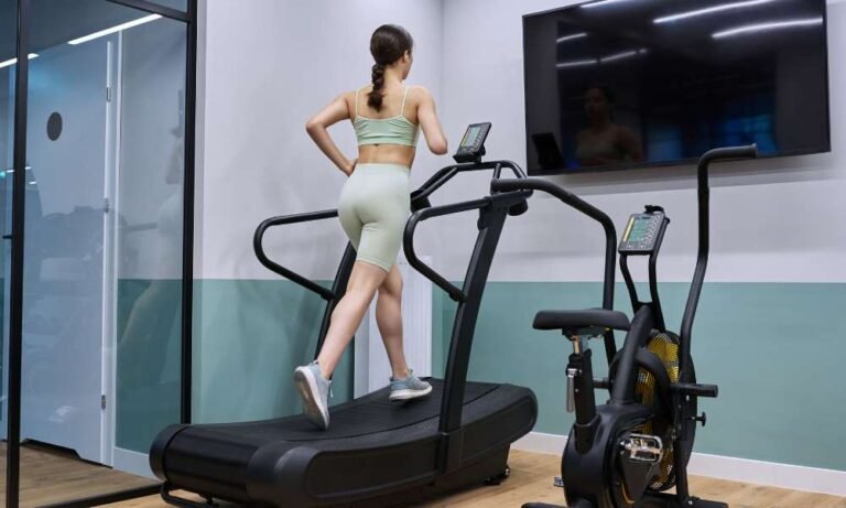How to Use Curved Treadmill